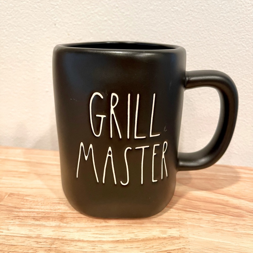 Rae Dunn Black Grill Master Mug-New